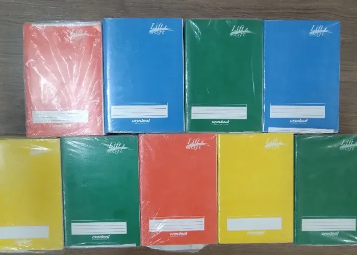 90 Cadernos 1/4 -96 folhas | Cores sortidas