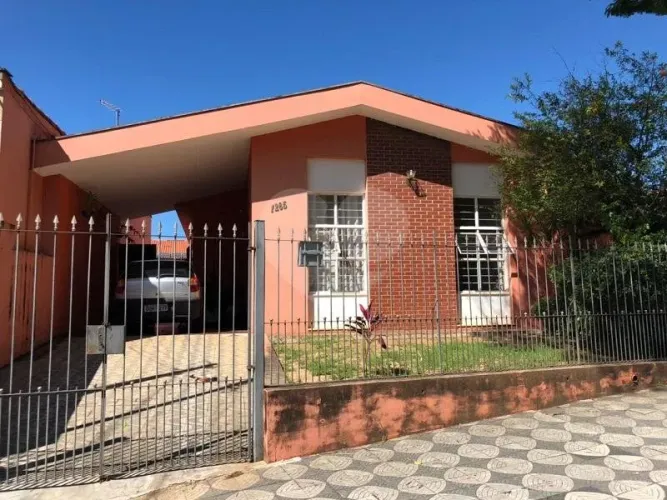 Casa Trujillo - 03 dormitórios 120m² Residencial /comercial