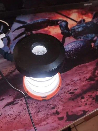 Lanterna pra acampamento 