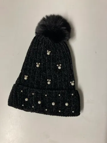 Touca de Frio Preta com Detalhe Perola (Nova)