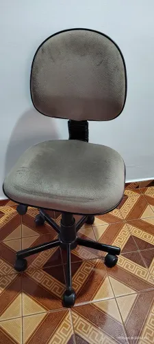 CADEIRA GIRATÓRIA