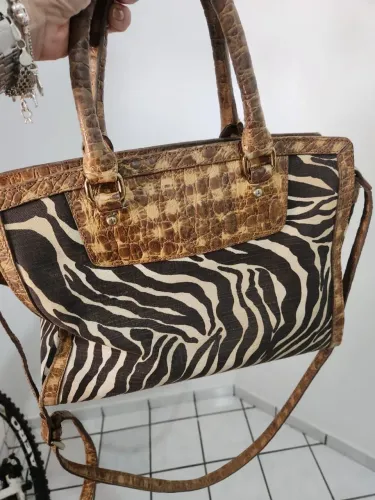 Bolsa em couro animal print (VENDA Á VISTA)