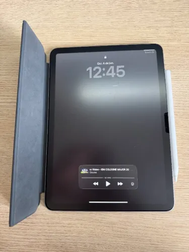 iPad Air 11" M2 - Estado de Novo com Apple Pencil Pro e Smart Folio