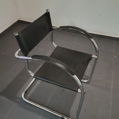 Cadeira escritório em couro