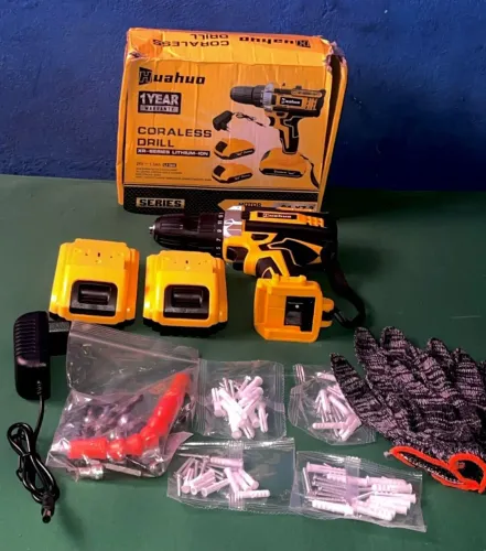 ? Parafusadeira/Furadeira Sem Fio 26V + 2 Baterias + Kit Completo - Nova