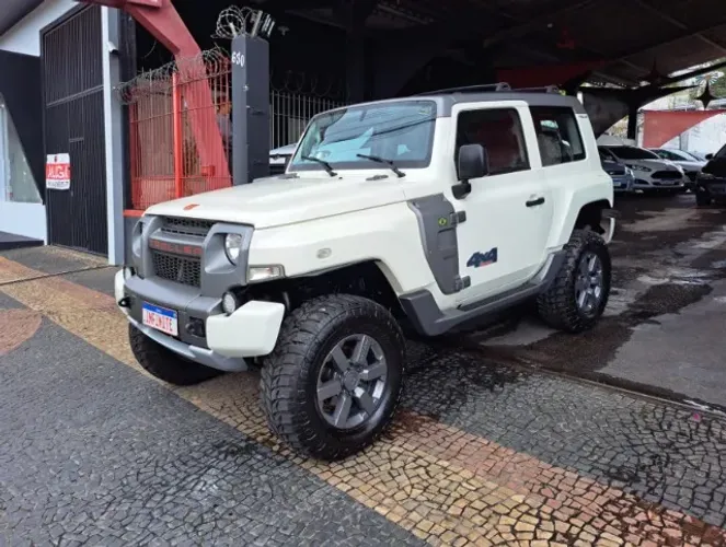 Troller T-4 4X4 3.2 20V TDI Cap. Rígida Diesel 2016