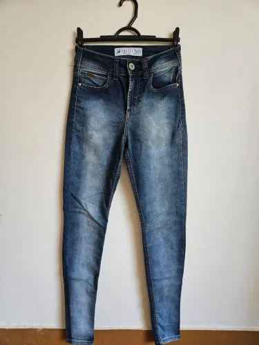 calça jeans colcci cintura alta 36