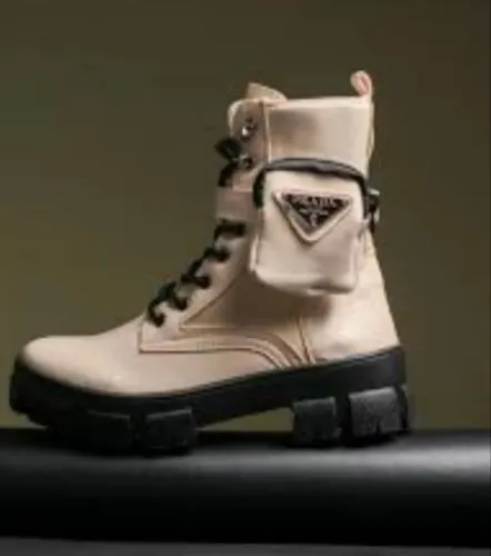 Bota coturno