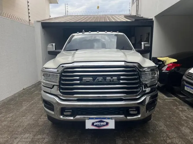 Ram 3500 Limited Longhorn 6.7 TB CD Diesel 2024