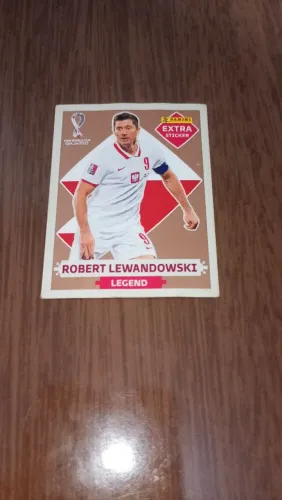 Robert Lewandowski bronze 