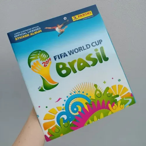 Álbum Copa do Mundo FIFA Brasil 2014 - INCOMPLETO IMPECÁVEL