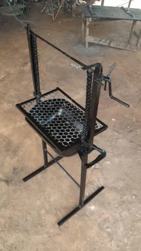 Mini churrasqueira 
