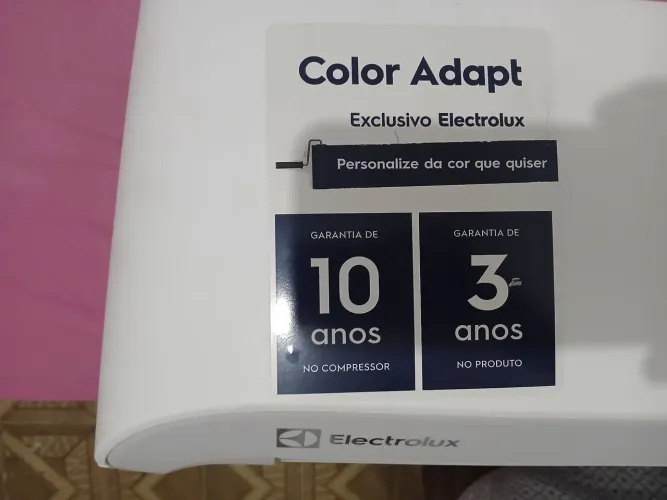 Vendo Ar- condicionado 1 mês de uso, excelente estado. Desconto de 100 reais vindo buscar