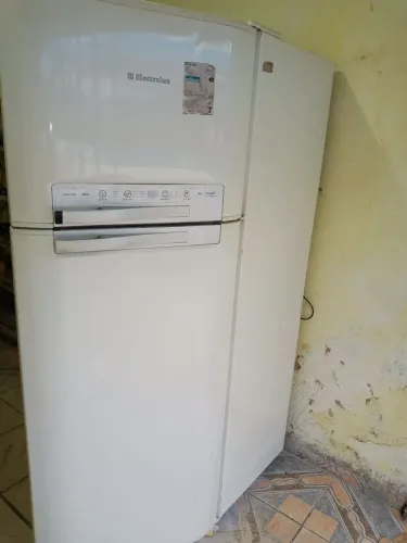 Geladeira Electrolux