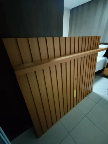 Painel ripado em MDf para TV