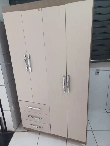 Guarda Roupa de Solteiro