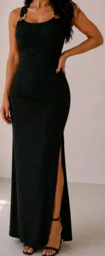 Vestido tubinho preto