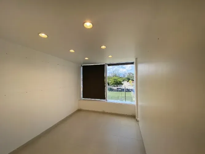 SALA COMERCIAL NO RECREIO,  COND. A5 EXCELENTE LOCALIZAÇÃO, PRÓXIMO BRT, BANCOS, MERCADOS