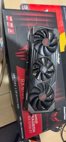 Rx 6700 12GB Red Devil multicolor