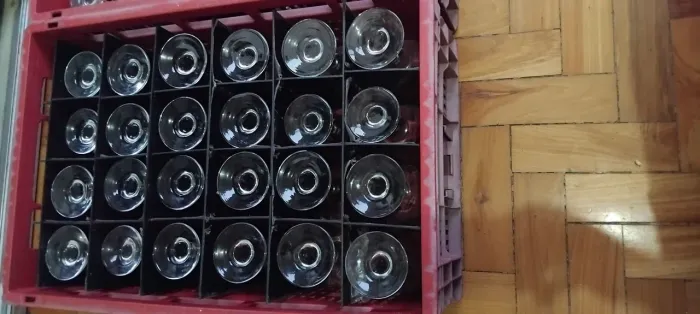 Vendo taças de vinhos 350 ML 