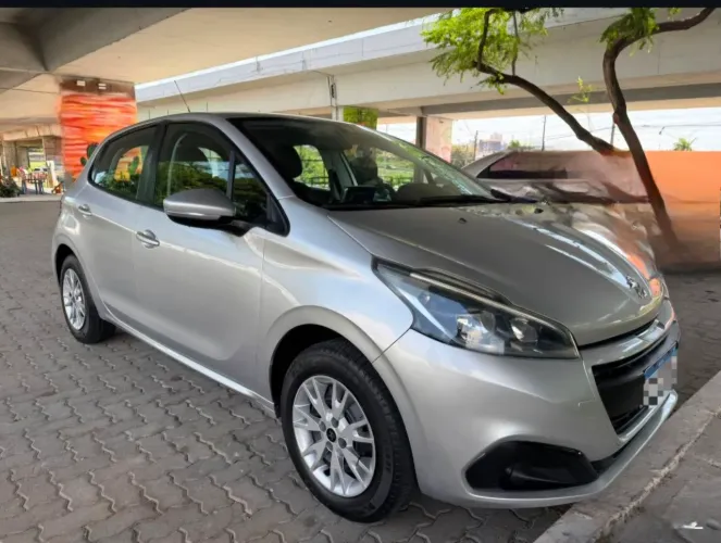Peugeot 208 Active 1.2 Flex 12V 5P Mec. 2018