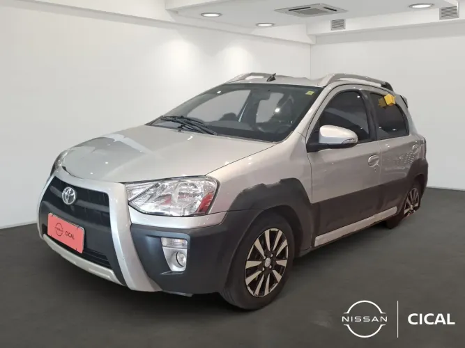 Toyota Etios Cross 1.5 Flex 16V 5P Aut. 2017