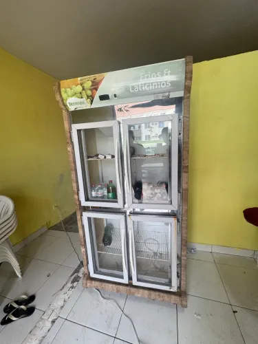 VENDO FREEZER - SEMI NOVO - 2 opções de venda