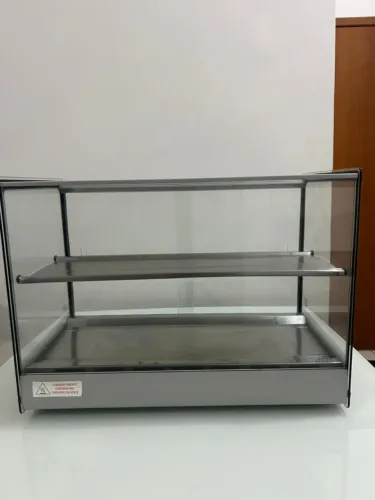 Estufa GRANDE com luz e aquecedor