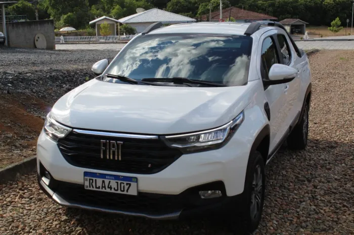 Fiat Strada Volcano 1.3 Flex 8V CD 2021
