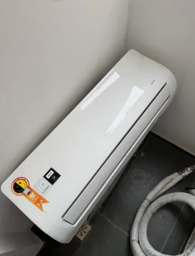 Springer Midea 9000 BTUs 
