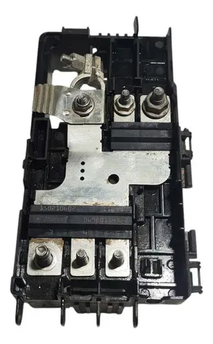 Moldura Polo Bateria 26315642 Gm Tracker 2020 2021 2022