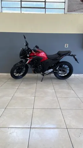 YAMAHA FAZER 250 2024