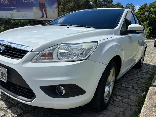 Ford Focus 1.6 S/se/se Plus Flex 8v/16v 5P 2013