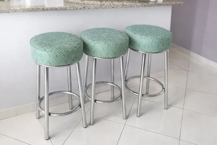 Banquetas Alta para Cozinha Barzinho Bancada 3 unidades (Usado)