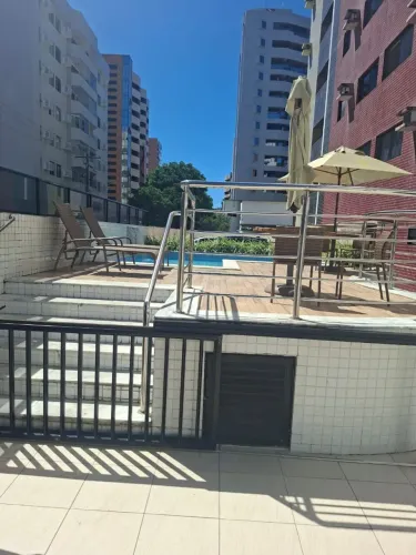 2/4 na ponta verde com armários