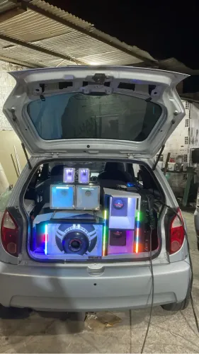 Som automotivo