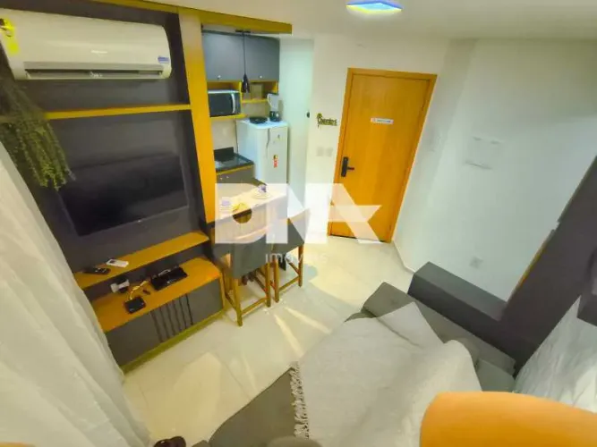 Flat : / Residencial / Cabo Branco