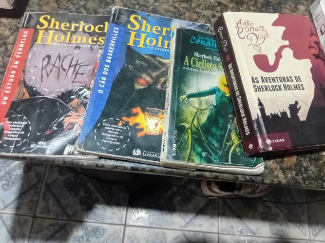 SHERLOK Holmes