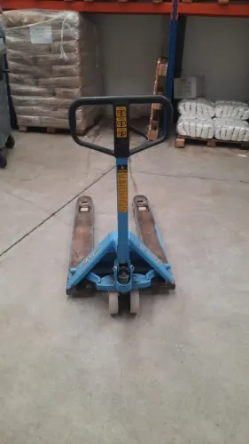 Paleteira Manual Paletrans TM2500