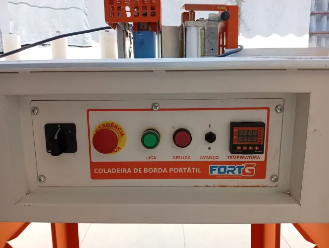 Coladeira de borda para marcenaria