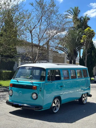Volkswagen Kombi Standard/ Luxo/ Serie Prata 1989