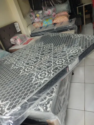 Colchão de casal 