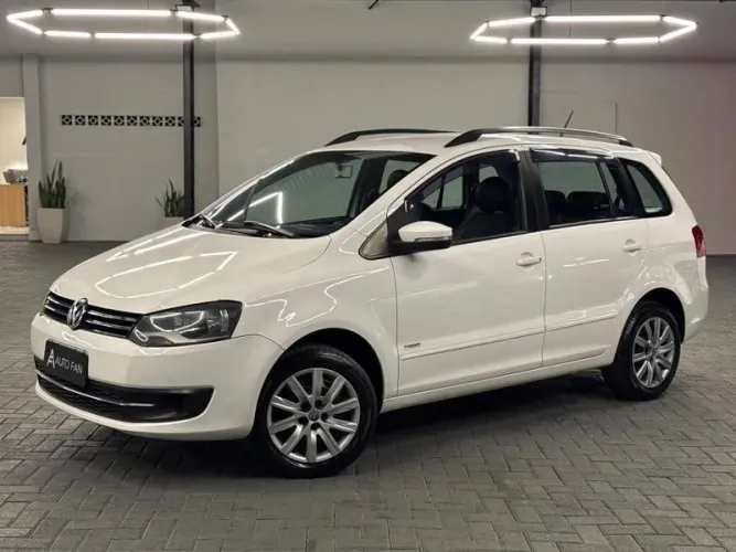 Volkswagen Spacefox 1.6 Trendline Total Flex 8V 5P 2012