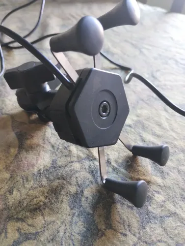 ? SUPORTE PARA CELULAR COM CARREGADOR USB PARA MOTO ?