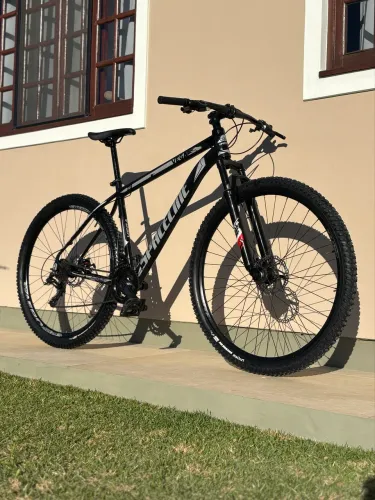 Bicicleta Spaceline Aro 29 - Câmbios Shimano - Pneus Novos