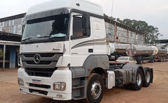 Axor 2544 trucado
