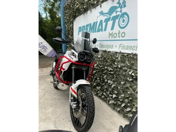 Ducati Desert x 2023