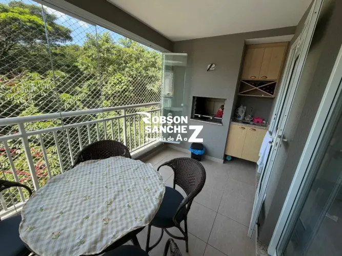 Apartamento a venda no Jardim Marajoara com 3 quartos, 1 suíte, 2 vagas, 81m², varanda gou