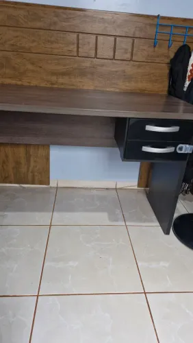 Mesa escrivaninha