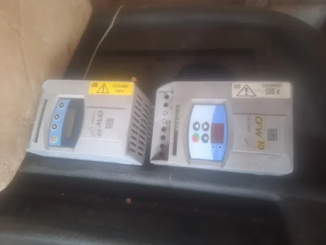 Vendo duas placas cfw10 220 volts para esteira ergometrica 